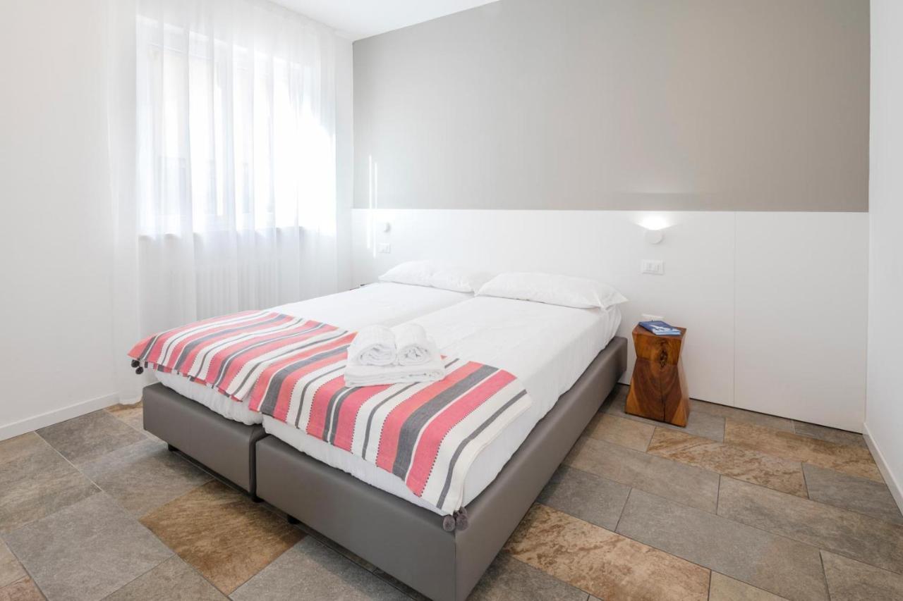 דירות ריבה דל גארדה Residenza Ai Ferrari מראה חיצוני תמונה